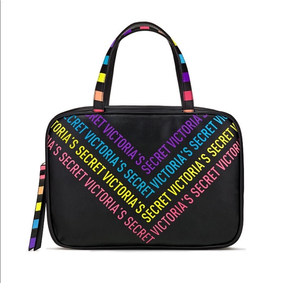 Victoria's Secret Handbags - NWT Victoria's Secret Makeup / Travel Bag
